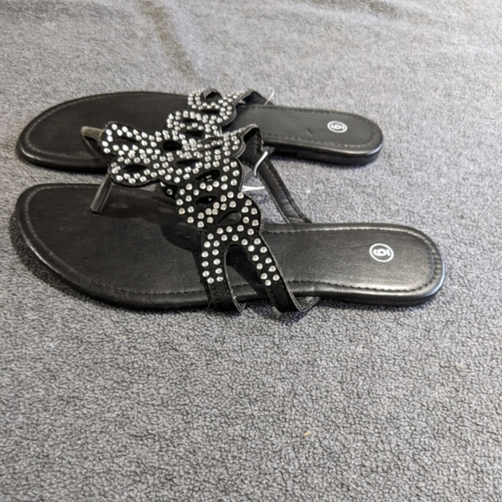 NEW Black‎ sandals flip flops Rhinstone Gems size 6 Womens
